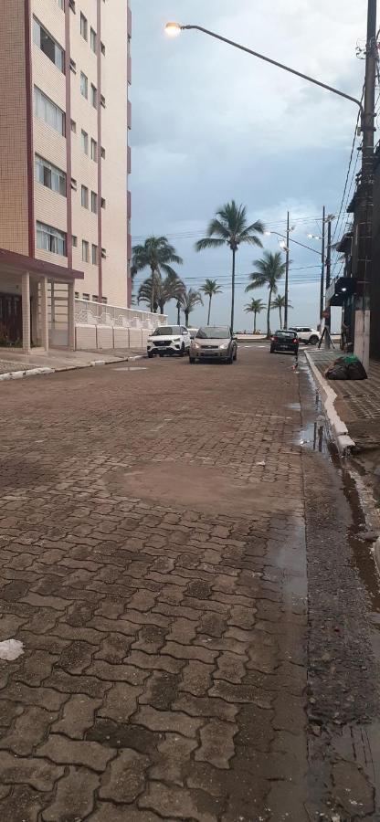 Kitnet na praia Praia Grande (Santos) Exterior foto